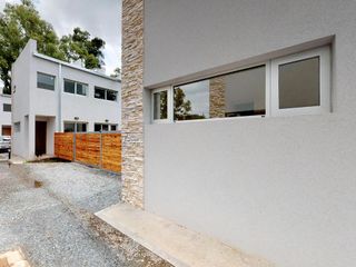 Foto 28 de Casa en venta Gonnet - Barrio San Antonio - Dacal Bienes Raíces