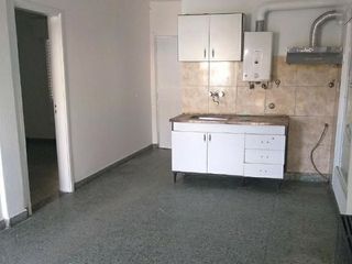 Foto 5 de PH en venta - 2 dormitorios 1 baño - 60mts2  - San Francisco Solano
