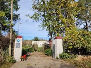 Foto 3 de Quinta en venta - 2 Dormitorios 1 Baño - 10.000Mts2 - Lobos