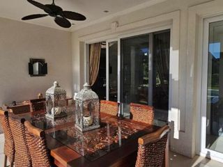 Foto 6 de Casa en  alquiler con muebles en castores, Nordelta