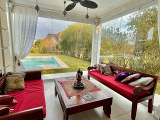 Foto 5 de Casa en  alquiler con muebles en castores, Nordelta