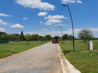 Foto 3 de Terreno - Longchamps