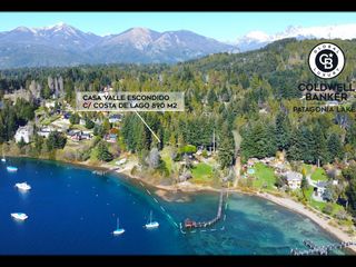 Foto 1 de Venta Lujosa Casa orillas del lago Nahuel Huapi - Bariloche Patagonia Argentina