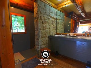Foto 56 de Venta Lujosa Casa orillas del lago Nahuel Huapi - Bariloche Patagonia Argentina