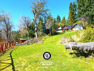 Foto 9 de Venta Lujosa Casa orillas del lago Nahuel Huapi - Bariloche Patagonia Argentina