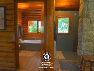 Foto 48 de Venta Lujosa Casa orillas del lago Nahuel Huapi - Bariloche Patagonia Argentina