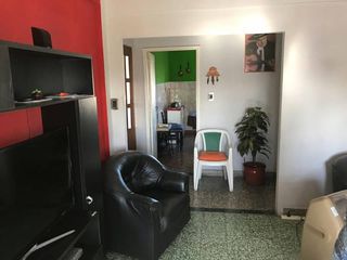 Foto 2 de 3 AMB 70m2 baja expensa