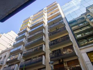 Foto 13 de VENTA COCHERA GRANDE CUBIERTA - EDIFICIO CATEGORÍA - SEGURIDAD 24 HS - RETIRO