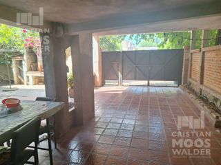 Foto 19 de Casa para Inversión en Garín 8 ambientes