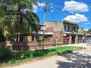 Foto 2 de Casa para Inversión en Garín 8 ambientes