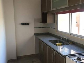Foto 3 de Excelente Departamento con Terraza Privada y Cochera