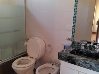 Foto 6 de Excelente Departamento con Terraza Privada y Cochera