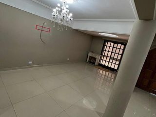 Foto 29 de Casa en venta - 6 dormitorios 5 baños - 300mts2 - Tablada
