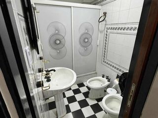 Foto 28 de Casa en venta - 6 dormitorios 5 baños - 300mts2 - Tablada