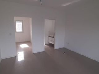Foto 7 de Casa en venta - El Canton Norte- 4 dormitorios