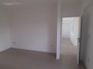 Foto 11 de Casa en venta - El Canton Norte- 4 dormitorios