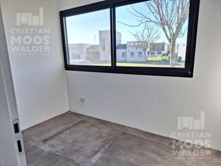 Foto 20 de Casa de 5 ambientes-  en Venta San Matias