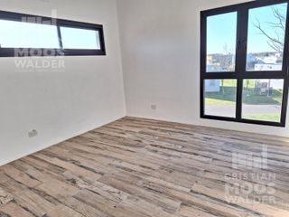 Foto 21 de Casa de 5 ambientes-  en Venta San Matias