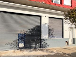 Foto 1 de Local - Sarmiento