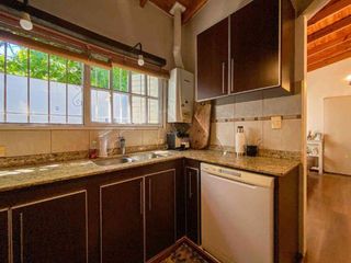 Foto 30 de Casa en venta - 4 Dormitorios 3 Baños - 300Mts2 - Villa Elvira, La Plata