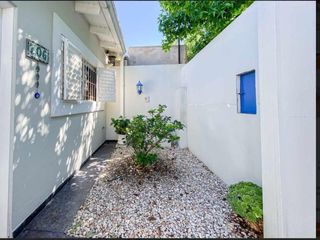 Foto 4 de Casa en venta - 4 Dormitorios 3 Baños - 300Mts2 - Villa Elvira, La Plata