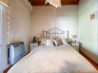 Foto 24 de Casa en venta - 4 Dormitorios 3 Baños - 300Mts2 - Villa Elvira, La Plata