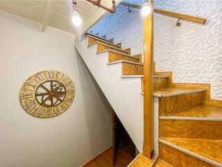 Foto 9 de Casa en venta - 4 Dormitorios 3 Baños - 300Mts2 - Villa Elvira, La Plata