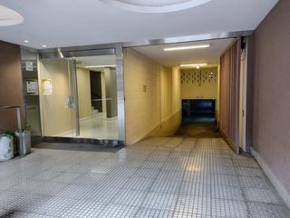Foto 4 de COCHERA EN BARRACAS VENTA