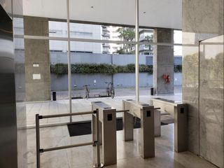 Foto 4 de Torre Proa - Ubicación estratégica - 557 m2 - 9 cocheras.