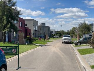 Foto 5 de Lote en barrio privado Brisas de Adrogue