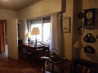 Foto 6 de VIVIENDA / COMERCIAL -  A 50 mts.  de Estación Adrogué
