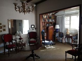Foto 3 de VIVIENDA / COMERCIAL -  A 50 mts.  de Estación Adrogué