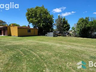 Foto 21 de CASA DE 5 AMBIENTES EN LOTE DE 1.720 M2- Dolores