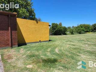 Foto 20 de CASA DE 5 AMBIENTES EN LOTE DE 1.720 M2- Dolores