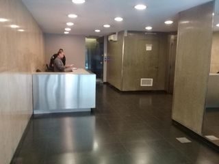 Foto 11 de Plaza San Martín - 2 ambientes en edificio con seguridad