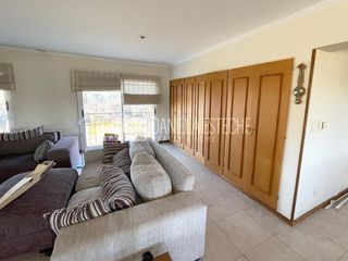 Foto 25 de D. Esteche Realty