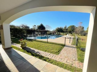 Foto 38 de D. Esteche Realty