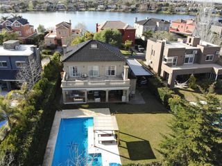 Foto 2 de Casa en venta en  San Isidro Labrador, Villanueva, Tigre