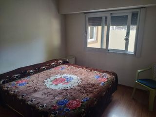 Foto 3 de Casa en venta - 4 dormitorios 3 baños patio terraza  - 265mts2 - Pompeya