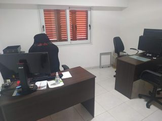 Foto 4 de Casa en venta - 4 dormitorios 3 baños patio terraza  - 265mts2 - Pompeya