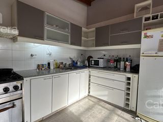 Foto 1 de Venta de Casa 4 dormitorios en Berisso