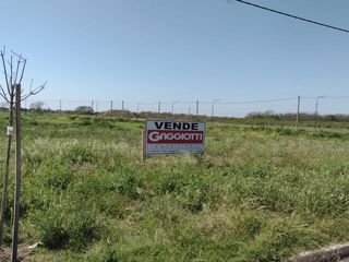 Foto 1 de Terreno - Barrio La Cañada