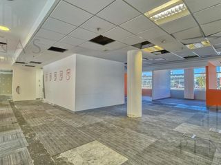 Foto 8 de OFICINA  AAA 440m2 VISTAS AL DIQUE - GRAN CATEGORÍA | 4 COCHERAS