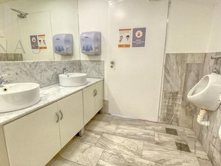Foto 12 de OFICINA  AAA 440m2 VISTAS AL DIQUE - GRAN CATEGORÍA | 4 COCHERAS