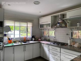 Foto 3 de Casa en venta en San Isidro Labrador.