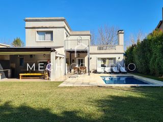 Foto 37 de Casa 4 dormitorios venta en San Isidro Labrador, Villa Nueva