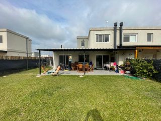 Foto 15 de Casas de San Patricio - casa de 2 dormitorios y escritorio - interesante opción