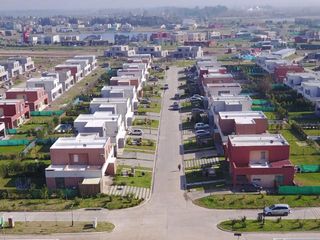 Foto 20 de Casas de San Patricio - casa de 2 dormitorios y escritorio - interesante opción
