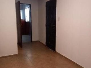 Foto 27 de Casa en venta-Terreno 10 x 30 metros -200 metros cubiertos -  4 dormitorios 2 baños - Los Hornos