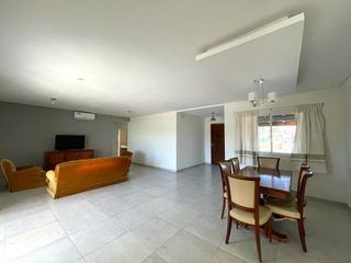 Foto 5 de CASA, VENTA, SAN MATIAS, AREA 3, LOTE al 400, 5 AMBIENTES
